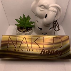 Naked eyeshadow palette